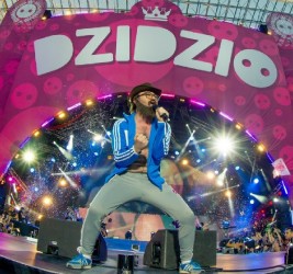 Концерт группы DZIDZIO